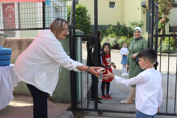 İzmit’te Beslenme Saati Projesi devam ediyor
