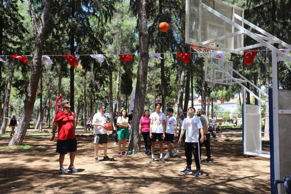 Kepez’de 19 Mayıs spor etkinlikleri ile kutlandı