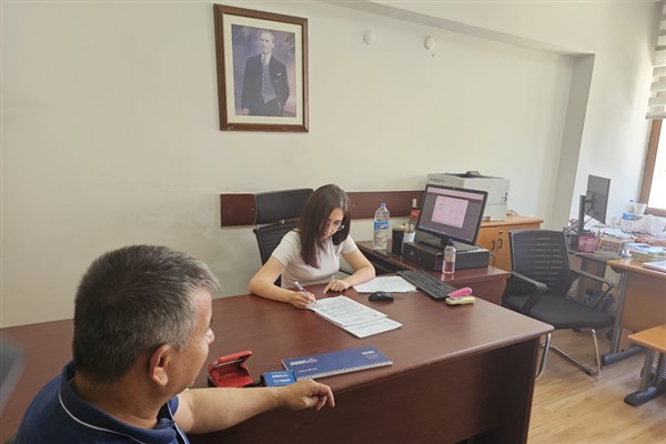 Defterdarlıktan engelli vatandaşlara gelir vergisi indirimi hizmeti