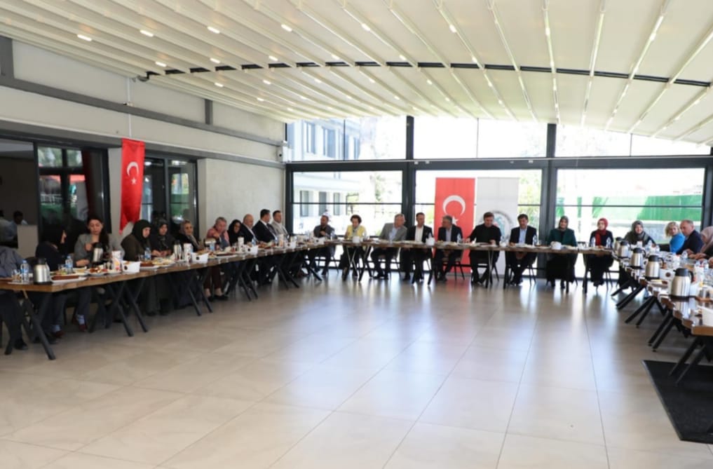 Erzincan Valisi Aydoğdu, şehit anneleriyle bir araya geldi