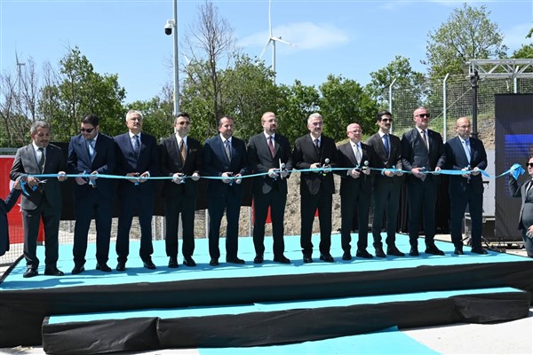 Atares-2 Rüzgar Enerji Santrali hizmete açıldı