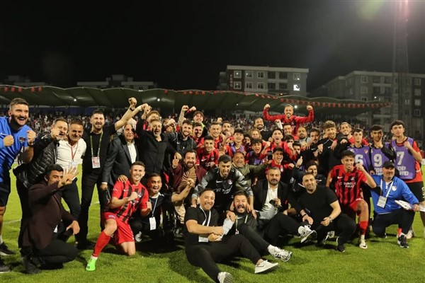 Vanspor, Play-Off Yarı Finalinde Elazığspor’u farklı geçti: 4-1