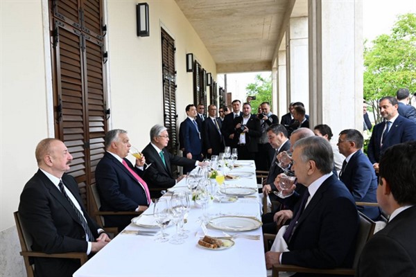 Türk Devletleri Teşkilatı liderleri onuruna resmi öğle yemeği düzenlendi