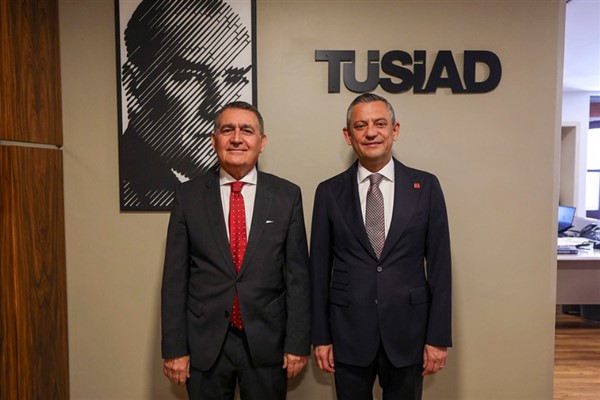 CHP Genel Başkanı Özel’den TÜSİAD’a ziyaret