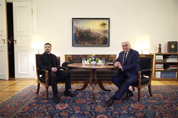 Zelenski, Almanya Cumhurbaşkanı Steinmeier ile görüştü