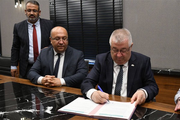 Edremit’te sağlık ocakları için protokol imzalandı