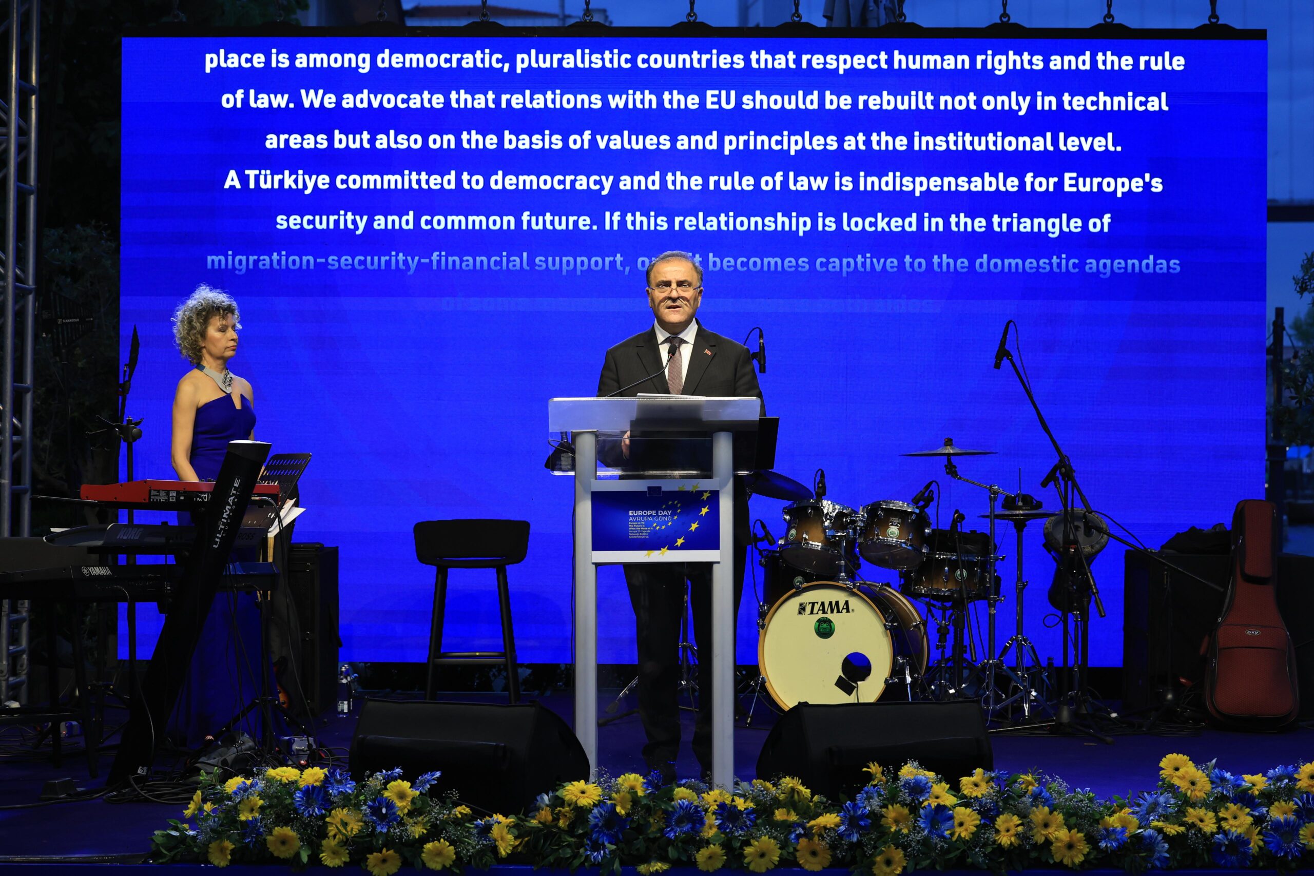 İBB Başkanvekili Aslan, Avrupa Günü resepsiyonunda İmamoğlu’nun mesajını okudu