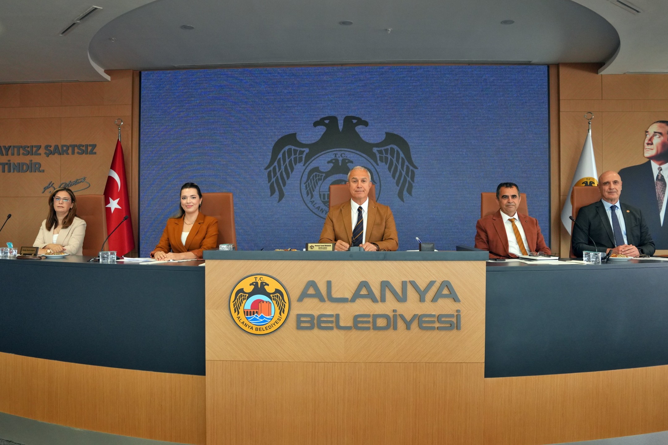 Alanya Belediye Meclisi toplandı