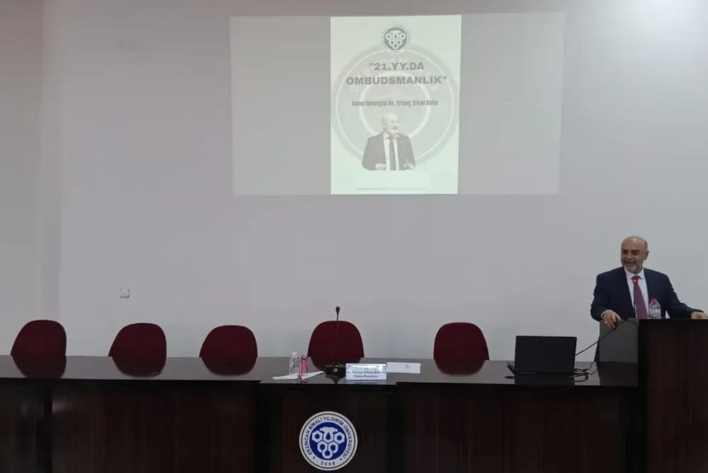 “21. Yüzyılda Ombudsmanlık” söyleşisi Erzincan Binali Yıldırım Üniversitesi’nde yapıldı