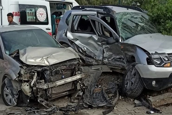 Belen İssume Mahallesi’nde trafik kazası: 1 kişi yaralandı