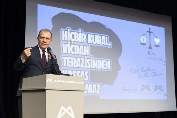 Başkan Seçer: Türkiye’ye barış Mersin’den yayılır