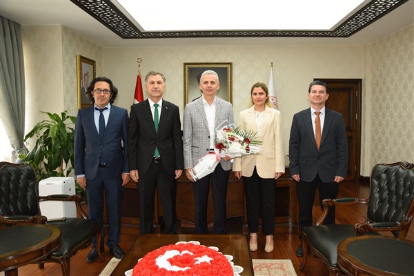 Vali Çiçekli, Çevre, Şehircilik ve İklim Değişikliği İl Müdürlüğü heyetini ağırladı