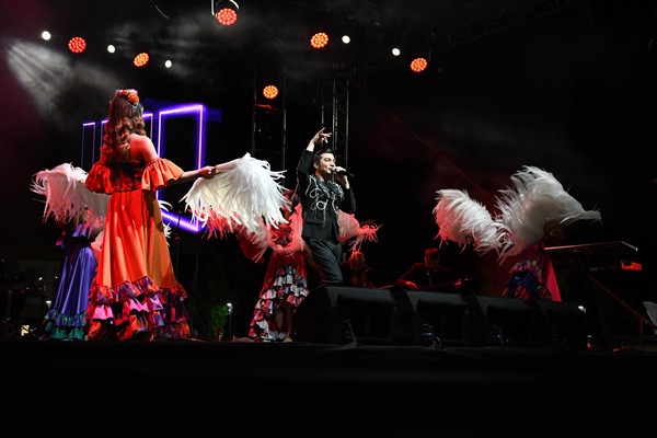 Balıkesir’de baharın gelişini konserle kutlandı