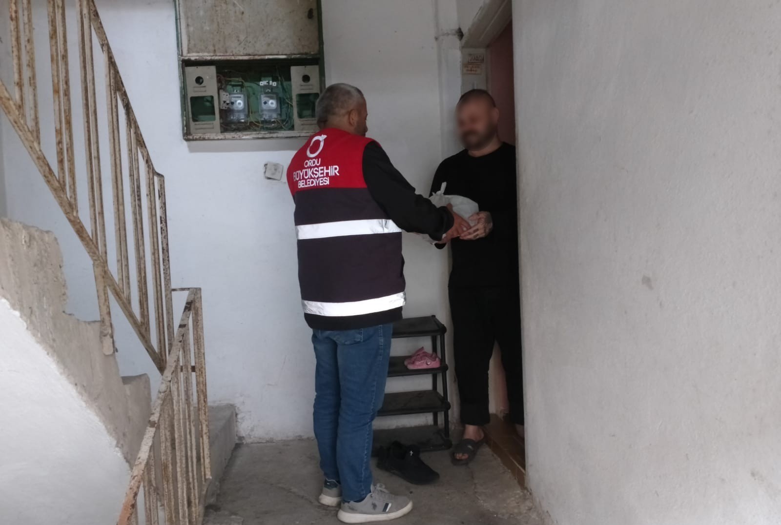 Ordu Büyükşehir Belediyesi’nden ihtiyaç sahiplerine ücretsiz yemek hizmeti