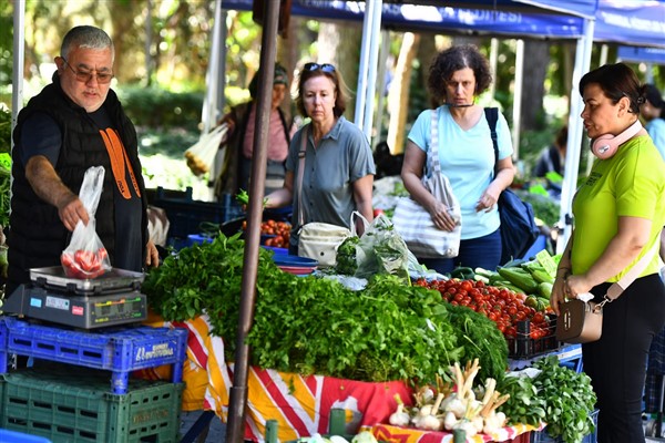 İzmir’de 14 Mayıs Dünya Çiftçiler Günü kutlandı