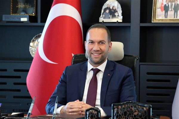 Niğde Belediye Başkanı Özdemir’den 1 Mayıs Emek ve Dayanışma Günü mesajı