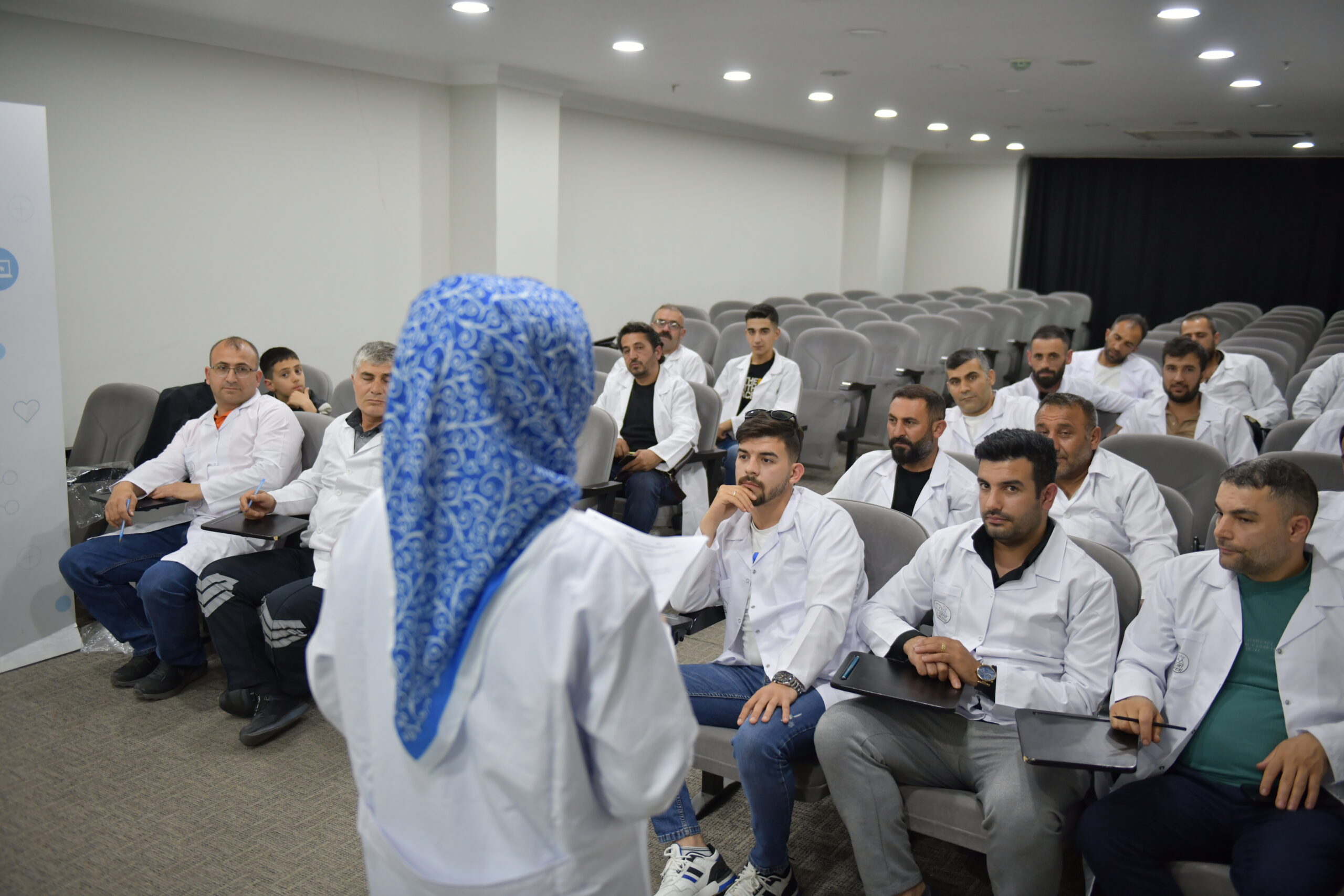 Esenyurt’ta Kurban Bayramı için eğitimli kesim elemanları görev başında