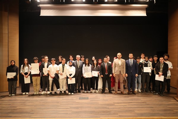 ZEYGEM Siber Güvenlik ve Kısa Film Atölyesi sertifika töreni yapıldı