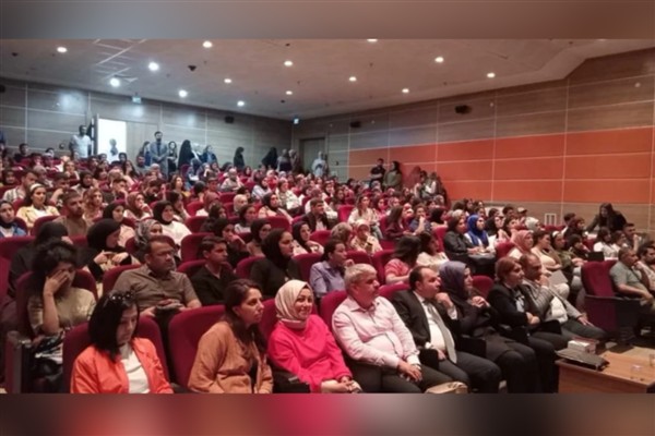 Dicle Üniversitesi’nde “Okur Yazar Buluşmaları” gerçekleştirildi