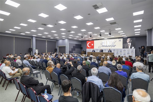 Başkan Seçer, yöre dernekleriyle bir araya geldi