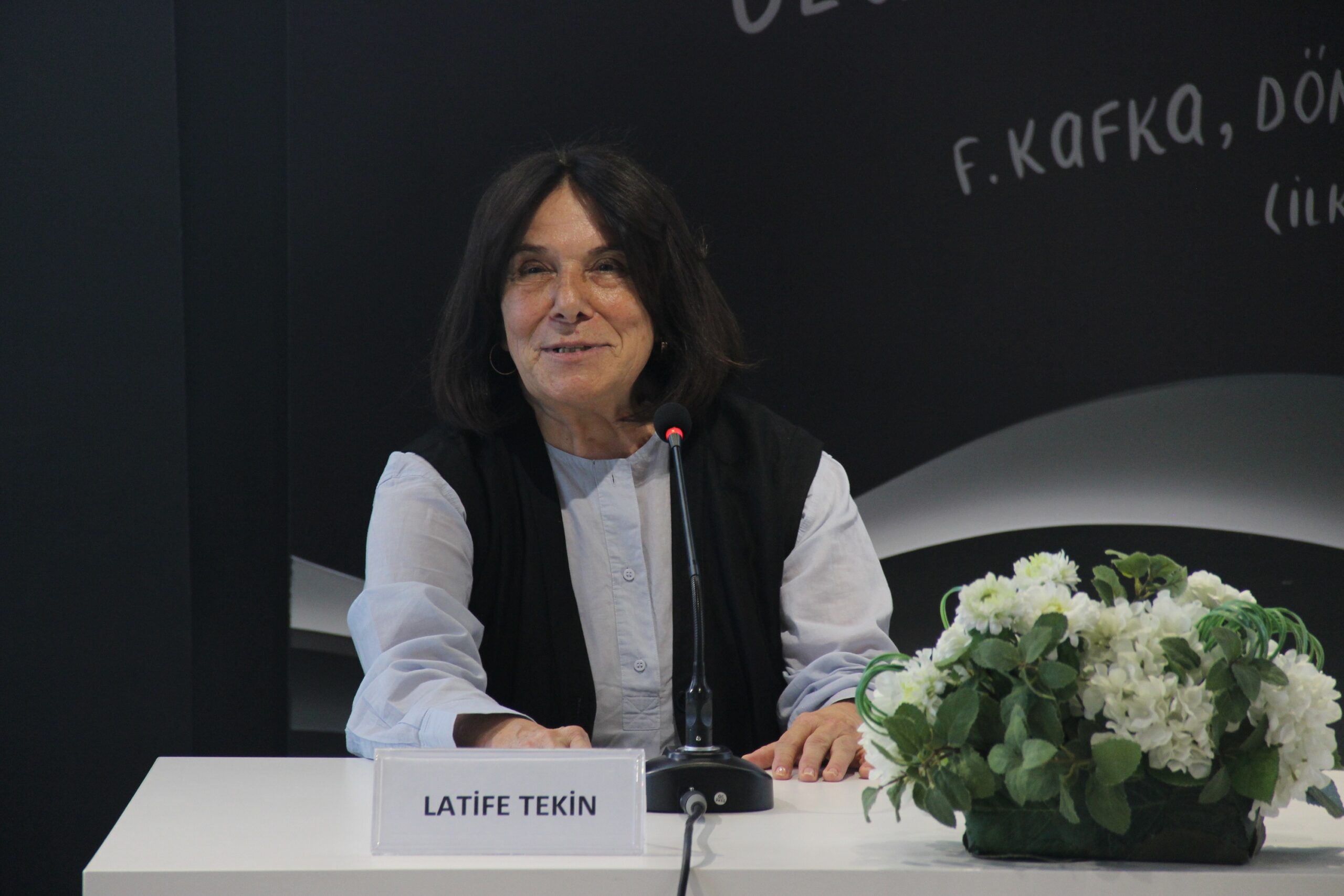 Yazar Latife Tekin Nilüfer’de okurlarıyla buluştu