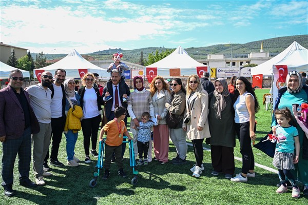 Gemlik’te engelsiz festival coşkusu