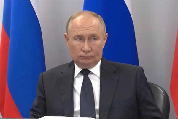 Putin, Zelensky ile barış görüşmeleri için İstanbul’a gitmeyecek