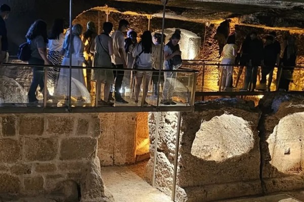 Genç Ofis’ten UNİDES programı kapsamında tarih gezisi