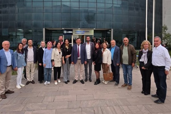 Gökçeada’da Ebru, Yağlı Boya ve Taş Boyama Sergisi gerçekleştirildi