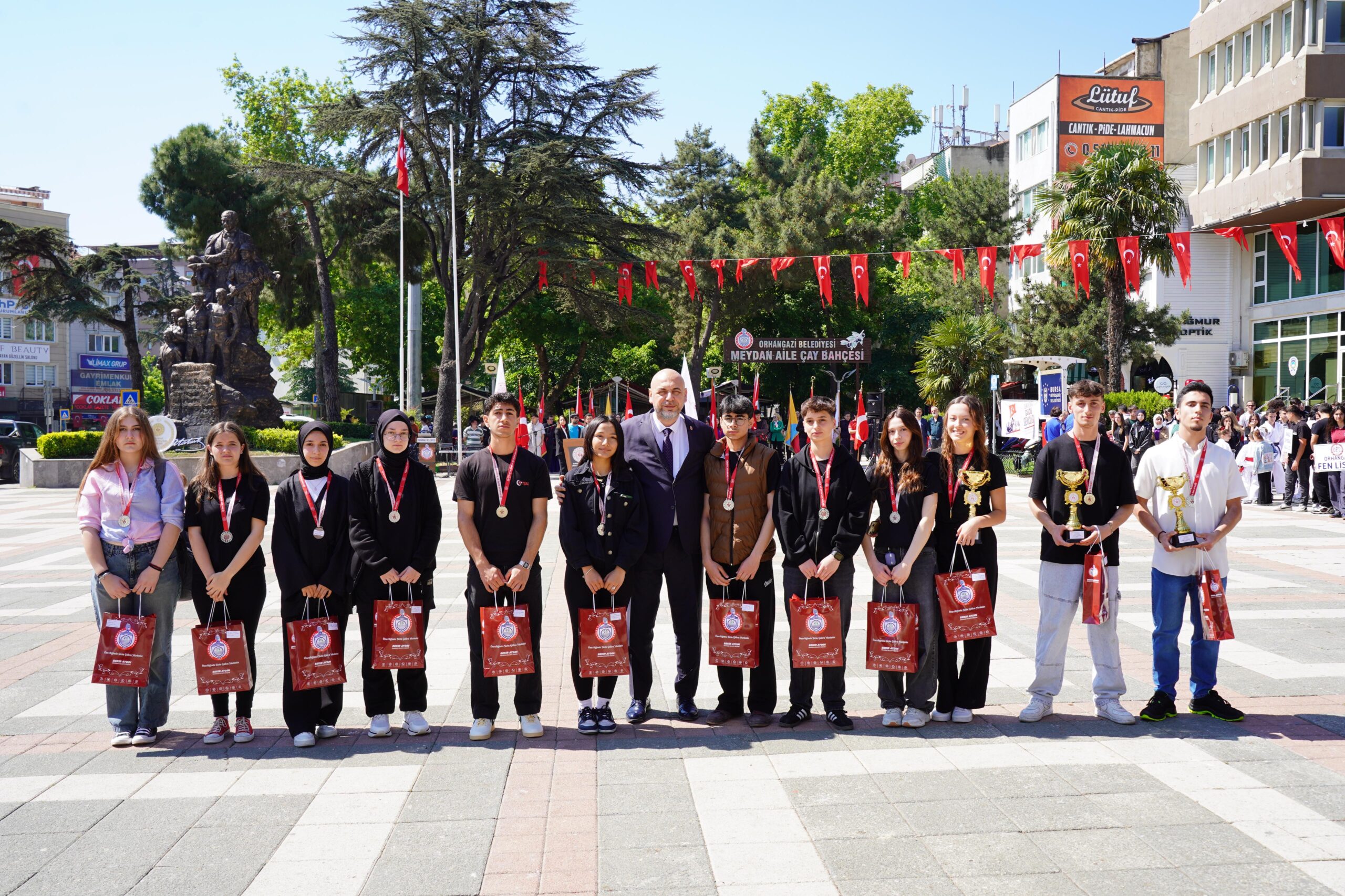 Orhangazi’de 19 Mayıs kapsamında tören düzenlendi