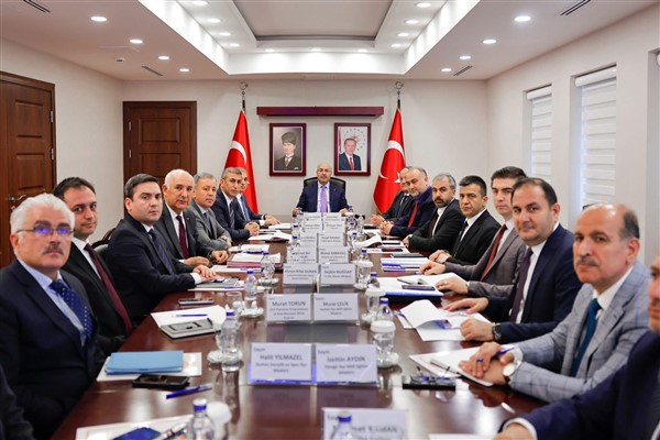 Adana Sosyal Dönüşüm Programı değerlendirildi