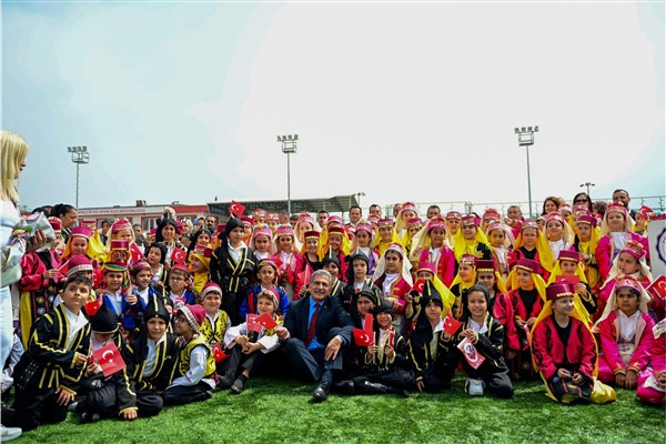 Gemlik’te bin 470 öğrenci sanatla buluşuyor