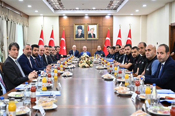 Diyarbakır’da deprem sonrası iyileştirme çalışmaları değerlendirildi