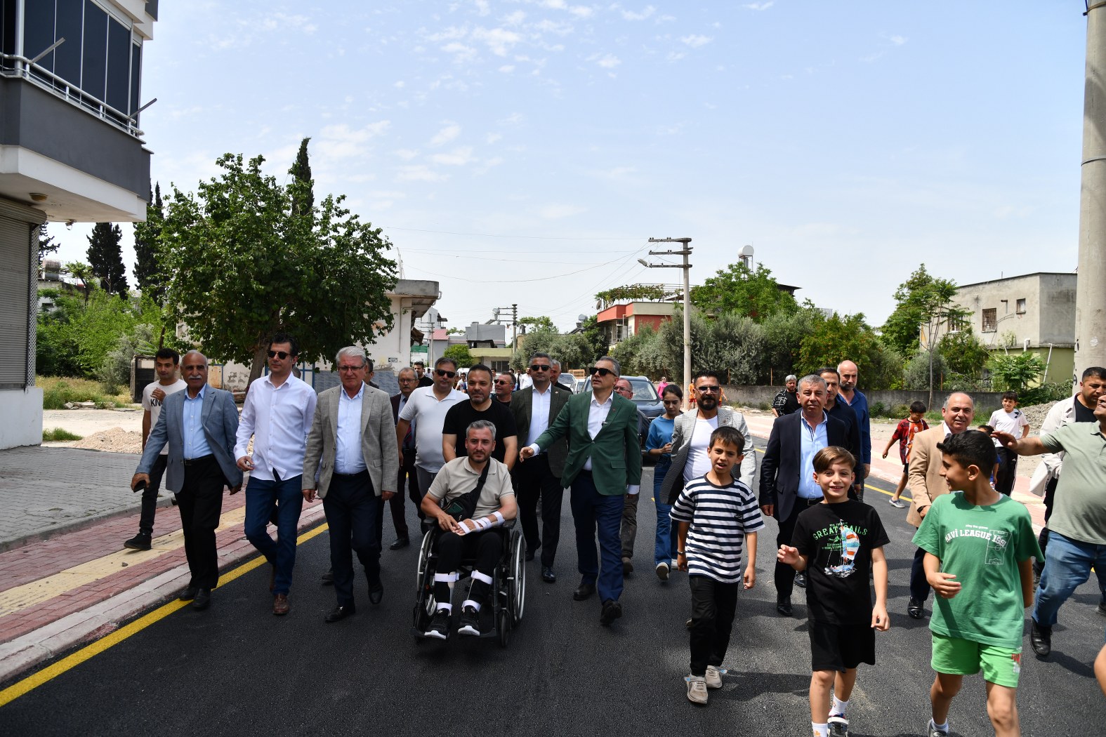 Yenilenen Alparslan Türkeş Caddesi hizmete alındı