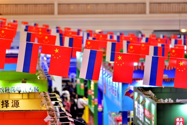 Çinli ve Rus yetkililer ABD’nin tarife politikasını ele aldı