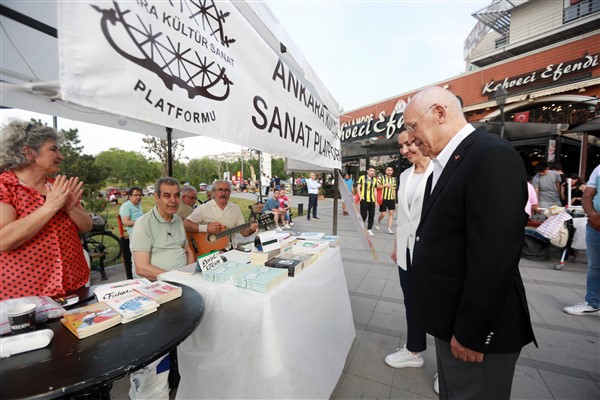 Başkentli kitapseverler Batıkent’te buluştu