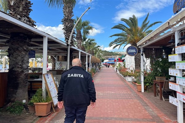 Bodrum zabıta ekipleri, denetimlerini sürdürüyor