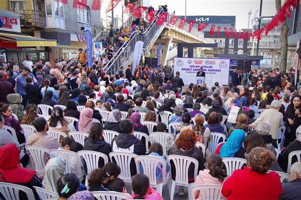 Avcılar’da Anneler Günü etkinliklerle kutlandı