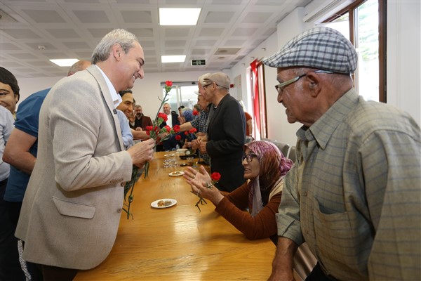 Başkan Kocagöz, Anneler Günü etkinliğine katıldı