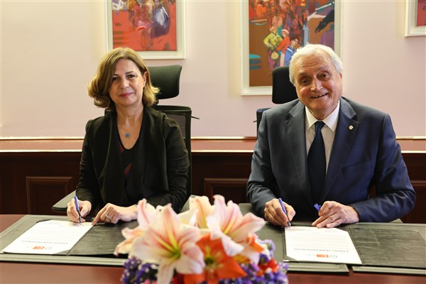 Eskişehir ve Bozüyük arasında kardeş şehir protokolü