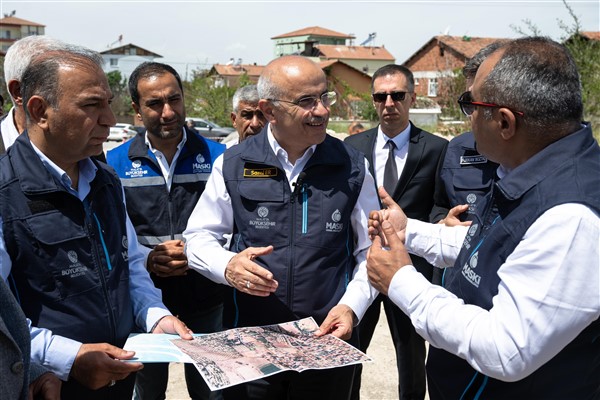 Başkan Er: Hatunsuyu’nda sıkıntıları çözeceğiz