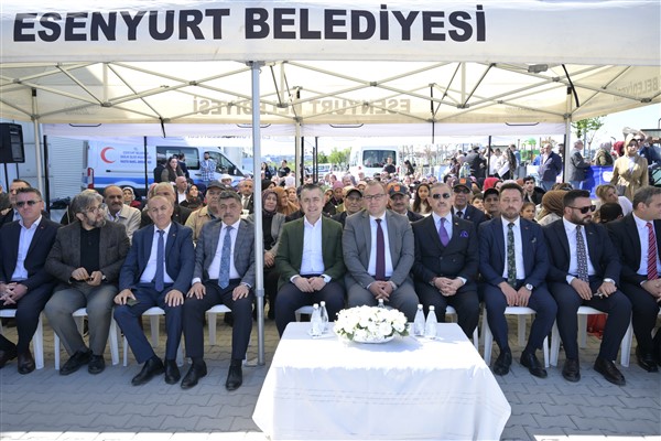 Esenyurt’un ilk engelsiz tesisi hizmete açıldı