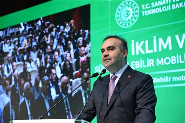 Bakan Kacır: Üretimde güçlü bir Türkiye’yi inşa etmek üzere hep birlikte çalışıyoruz