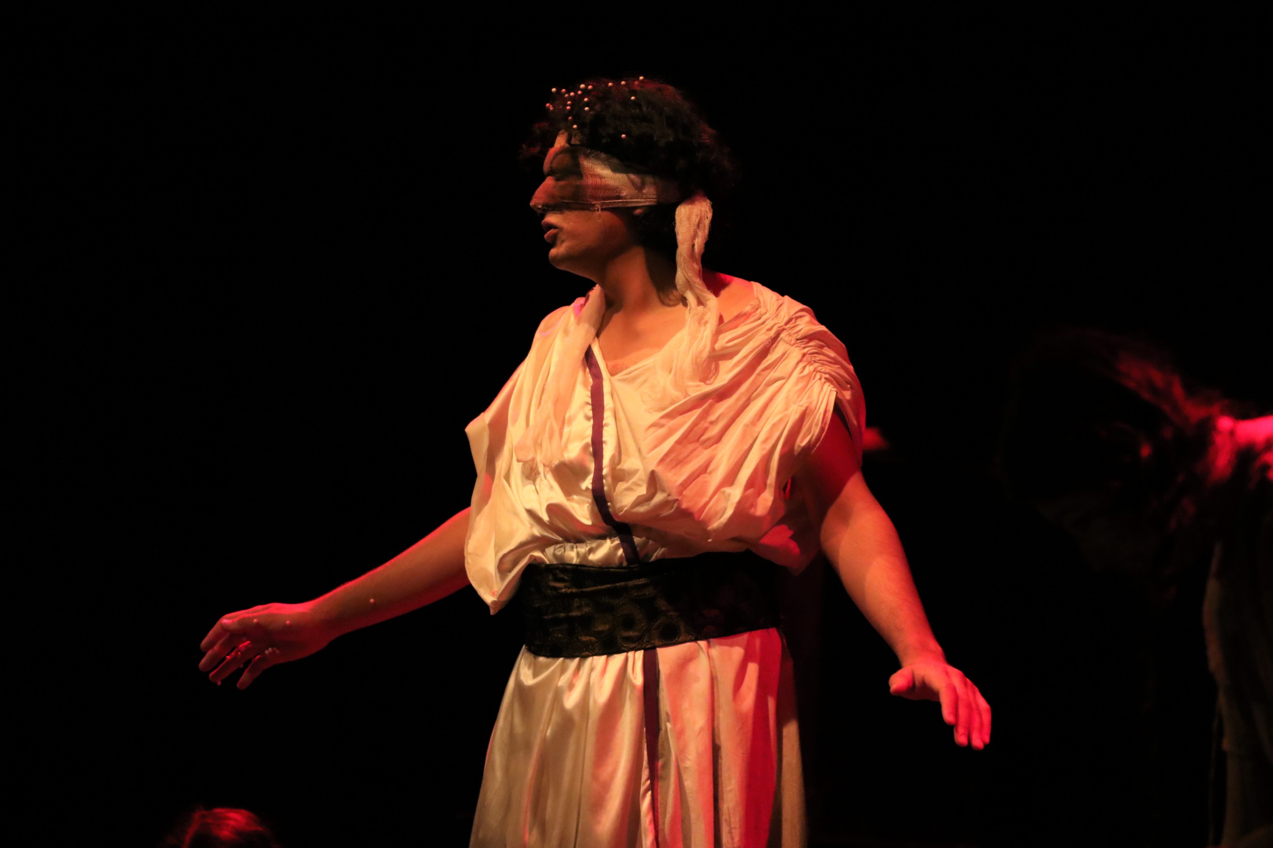 Alanya Belediyesi Liselerarası Tiyatro Festivali başladı