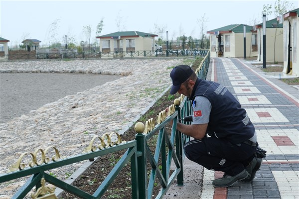 Eskişehir Büyükşehir’den Mahmudiye’ye destek