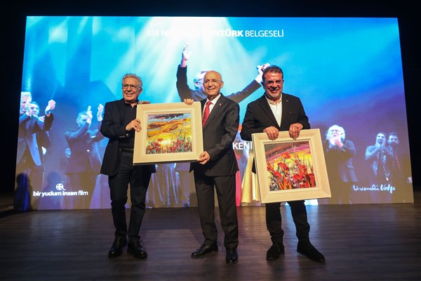 Livaneli Belgeseli’nin Ankara Galası Yenimahalle’de gerçekleşti