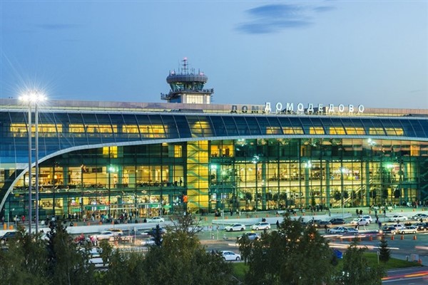 Moskova Domodedovo havalimanı bir buçuk saat trafiğe kapatıldı