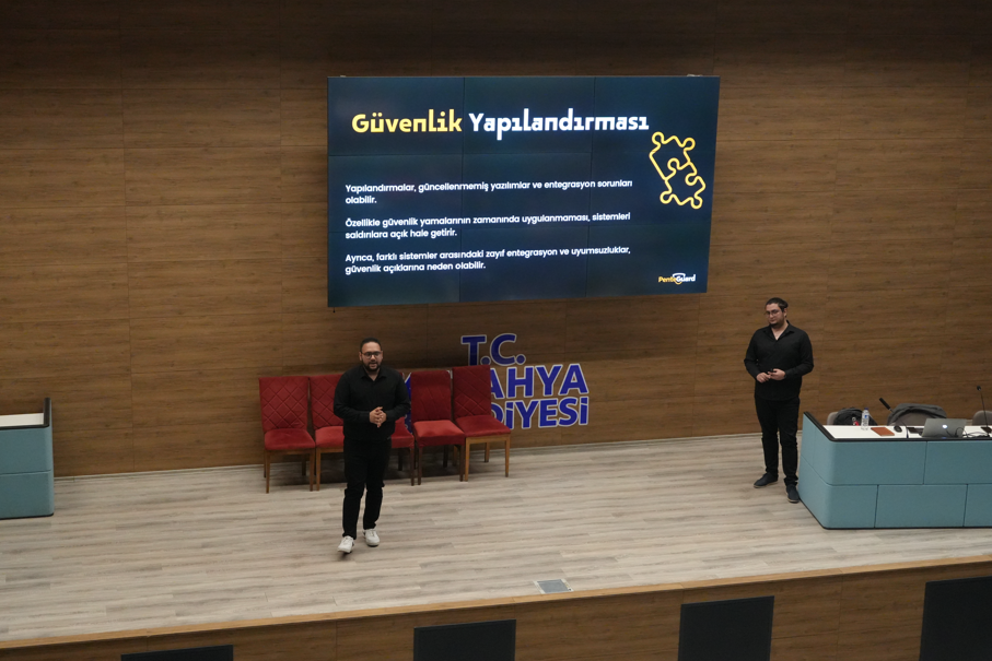 Kütahya Belediyesi’nden Bilgi Güvenliği Farkındalık Eğitimi