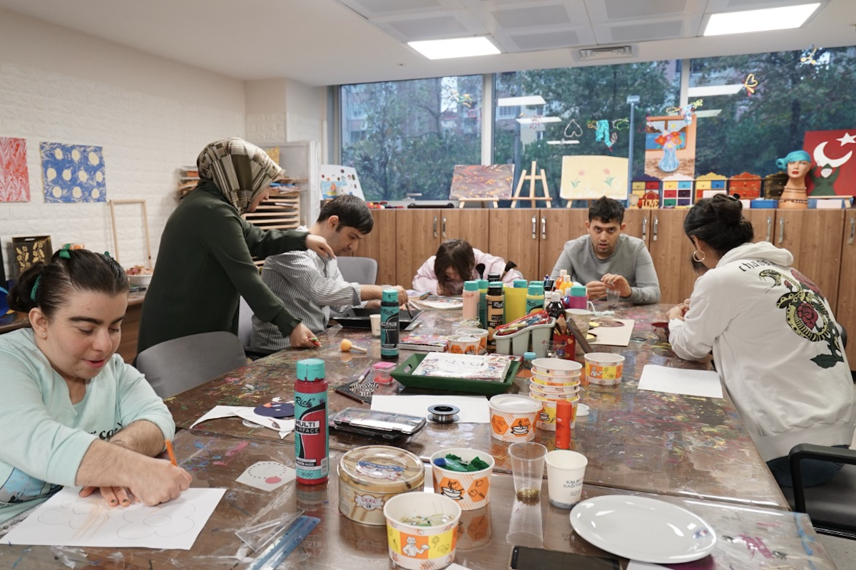 Kağıthane’de engelli bireylere ücretsiz eğitim