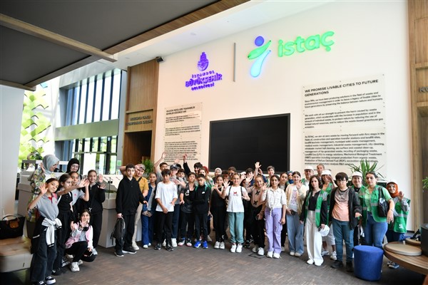 Beylikdüzü Belediyesi’nden çevre duyarlılığı gezisi